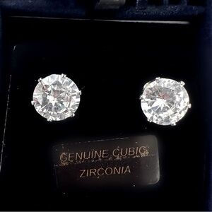 GENUINE CUBIC ZIRCONIA EARRINGS‎